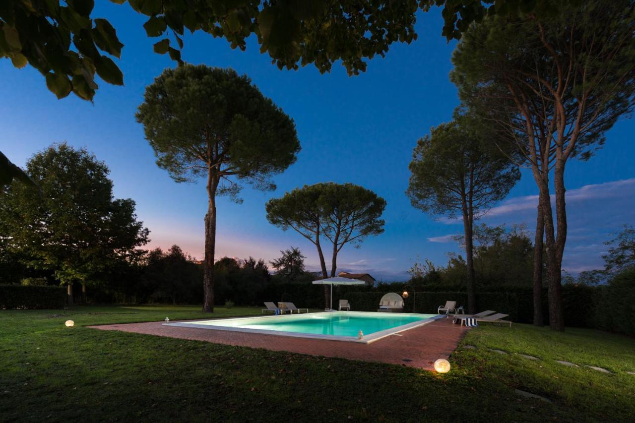 Villa Ines Charme Near Lucca Altopascio Exteriér fotografie